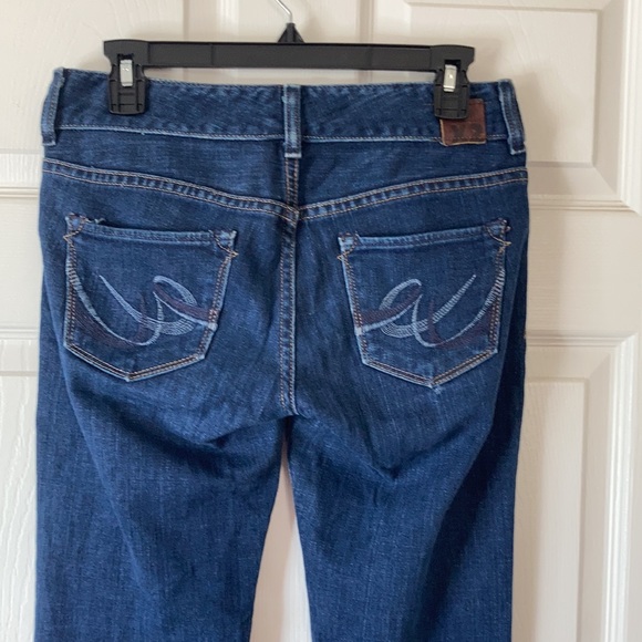 Quality denim X2 “ fit and flare” dark wash flare leg wide leg boot cut sz 2 L - Picture 4 of 17